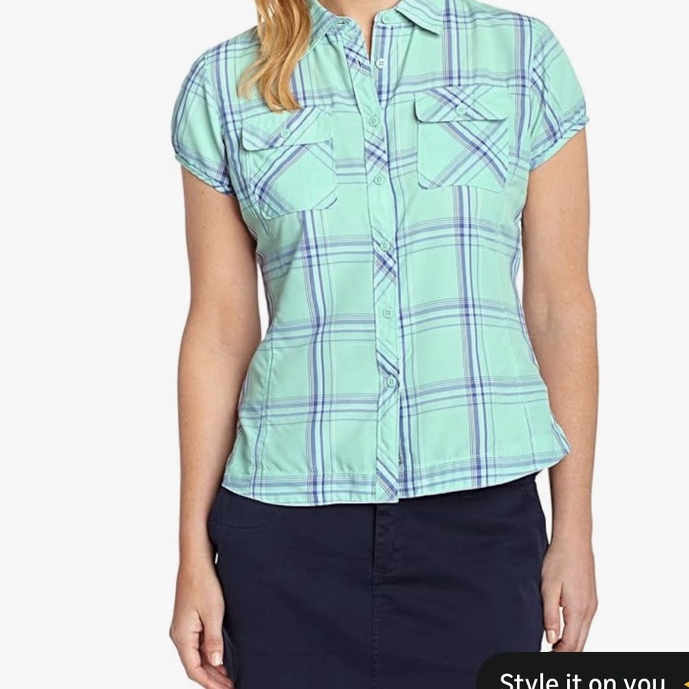 Women’s Woolrich Plaid Button-Up Top - Medium
